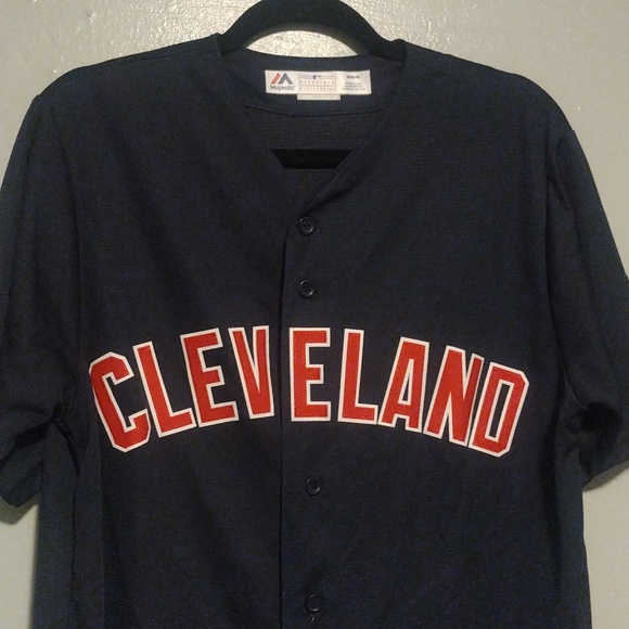Cleveland Indians cool base majestic button up size M - Picture 2 of 3